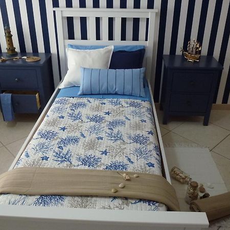 Suite Blue Marine تارانتو الغرفة الصورة