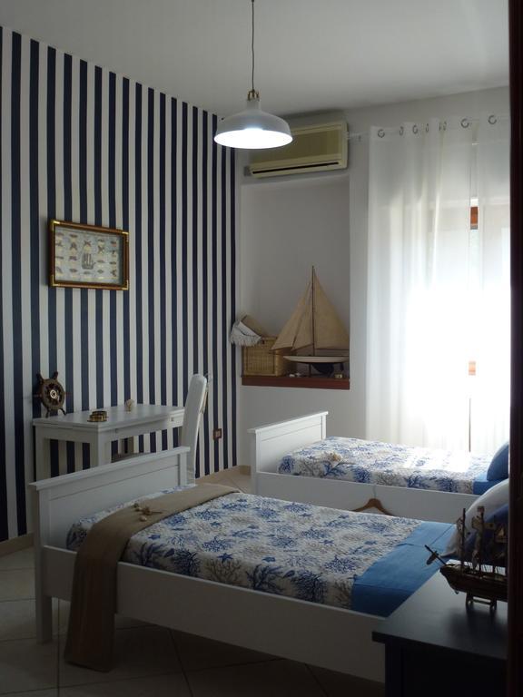 Suite Blue Marine تارانتو الغرفة الصورة